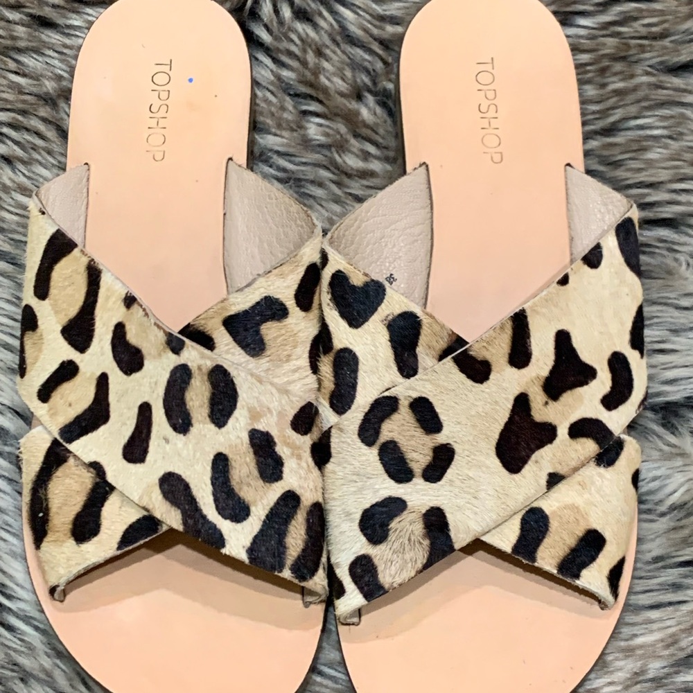 Topshop ANIMAL PRINT Sandals Flats Size 38 US 7